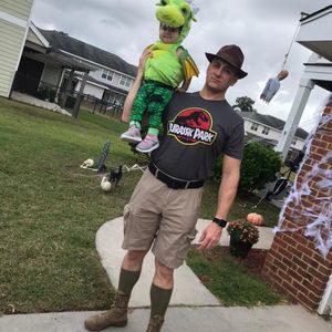 Meet your Posher, Adam